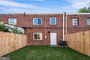 407 Coventry Ave, Darby, PA 19023 - Photo 16