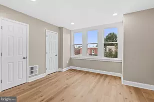 1121 W 8th St, Chester, PA 19013 - Photo 14