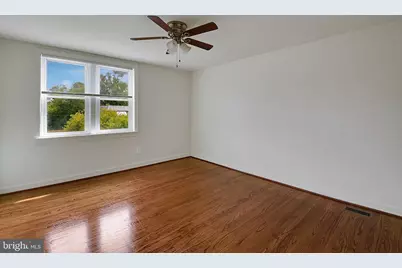 732 Crescent Drive, Glenolden, PA 19036 - Photo 6