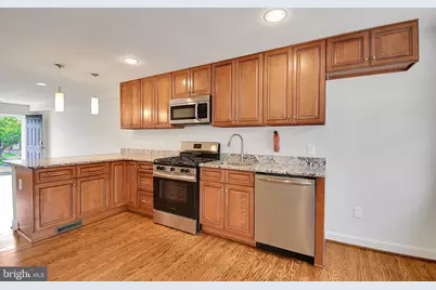 732 Crescent Drive, Glenolden, PA 19036 - Photo 4