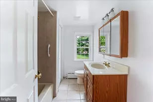 310 Cedar Ln, Wallingford, PA 19086 - Photo 18