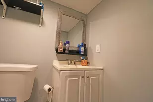111 Oakley Rd, Upper Darby, PA 19082 - Photo 22