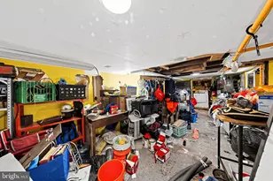 1028 Washington Ave, Marcus Hook, PA 19061 - Photo 18