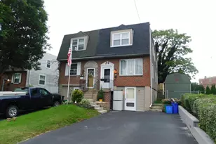710 School Ln, Folcroft, PA 19032 - Photo 1