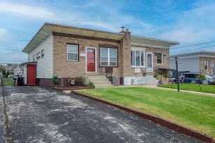 228 Hoffman Rd, Ridley Park, PA 19078 - Photo 1