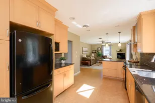 20 Hemlock Dr, Glen Mills, PA 19342 - Photo 10