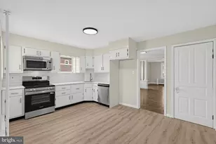 123 E Madison Ave, Clifton Heights, PA 19018 - Photo 8