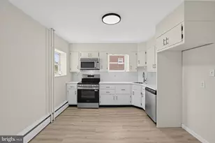 123 E Madison Ave, Clifton Heights, PA 19018 - Photo 10