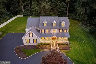 94 Autumn Woods Ln, Glen Mills, PA 19342 - Photo 4
