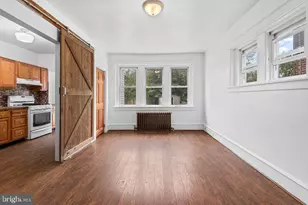 129 E 24th St, Chester, PA 19013 - Photo 4