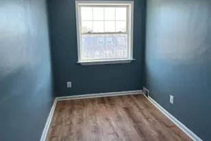 2045 Heather Rd, Folcroft, PA 19032 - Photo 10