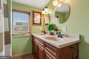 207 Rolling Rd, Broomall, PA 19008 - Photo 22