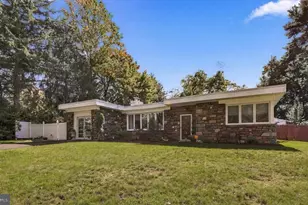 716 Martens Ln, Springfield, PA 19064 - Photo 1
