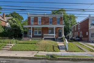 109 Chestnut St, Darby, PA 19023 - Photo 2