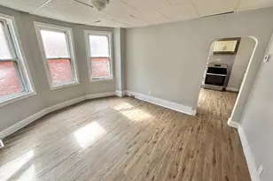 306 S 3rd St, Darby, PA 19023 - Photo 8