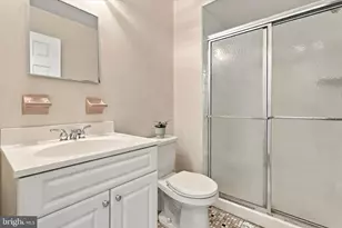 17 Summit Dr, Bryn Mawr, PA 19010 - Photo 28