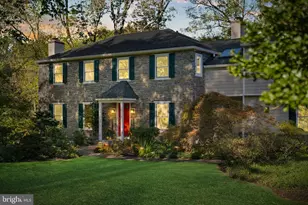 209 Rawles Run Ln, Bryn Mawr, PA 19010 - Photo 2