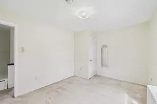 7020 Veronica Rd, Upper Darby, PA 19082 - Photo 10