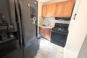242 Pusey Ave, Darby, PA 19023 - Photo 6