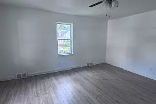 1101 Chestnut St, Collingdale, PA 19023 - Photo 16