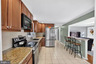 4229 Naamans Creek Rd, Upper Chichester, PA 19061 - Photo 16