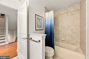 120 Victoria Square, Media, PA 19063 - Photo 32