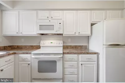 500 E E Lancaster Avenue #108A, Wayne, PA 19087 - Photo 2