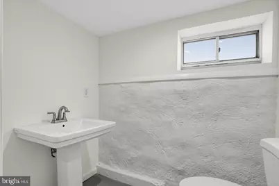 1315 E 9th Street, Crum Lynne, PA 19022 - Photo 28