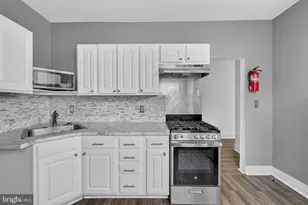 721 McIlvain St, Chester, PA 19013 - Photo 12