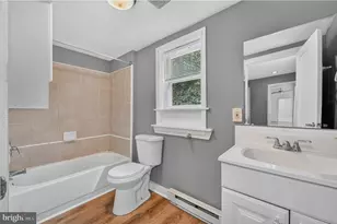 721 McIlvain St, Chester, PA 19013 - Photo 40