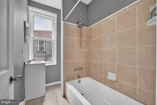 721 McIlvain St, Chester, PA 19013 - Photo 18