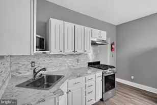 721 McIlvain St, Chester, PA 19013 - Photo 10