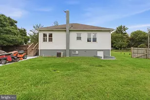 1850 Larkin Rd, Upper Chichester, PA 19061 - Photo 22