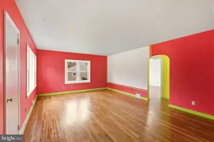1850 Larkin Rd, Upper Chichester, PA 19061 - Photo 8