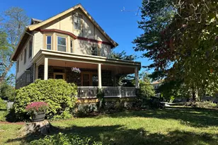129 Wayne Ave E, Aldan, PA 19018 - Photo 2