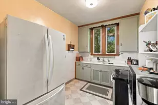 129 Wayne Ave E, Aldan, PA 19018 - Photo 18