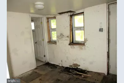 350 Parker Street, Chester, PA 19013 - Photo 6