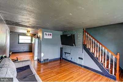 853 Delview Drive, Folcroft, PA 19032 - Photo 2