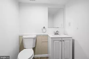 101 E Oak Ln, Glenolden, PA 19036 - Photo 18
