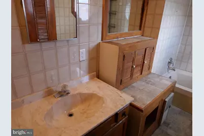 319 W 2nd Street #3RD FLOOR, Media, PA 19063 - Photo 16