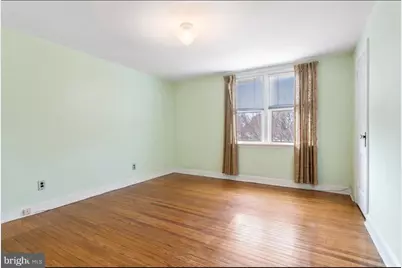 233 N Bishop Avenue, Clifton Heights, PA 19018 - Photo 6
