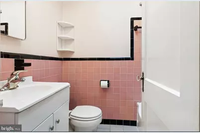 233 N Bishop Avenue, Clifton Heights, PA 19018 - Photo 8