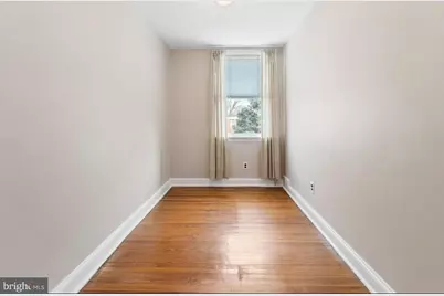 233 N Bishop Avenue, Clifton Heights, PA 19018 - Photo 4