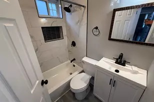 426 E 10th St, Chester, PA 19013 - Photo 30