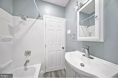 1435 Edgmont Avenue, Chester, PA 19013 - Photo 18
