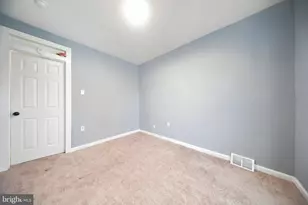 1435 Edgmont Ave, Chester, PA 19013 - Photo 8
