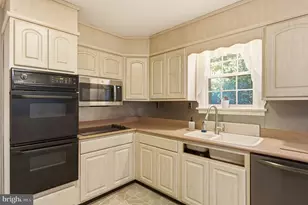 708 Camp Woods Rd, Villanova, PA 19085 - Photo 26