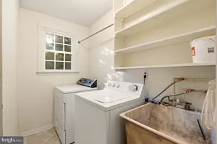 708 Camp Woods Rd, Villanova, PA 19085 - Photo 28