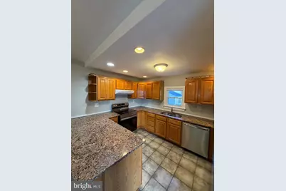 44 E Logan Avenue, Glenolden, PA 19036 - Photo 12