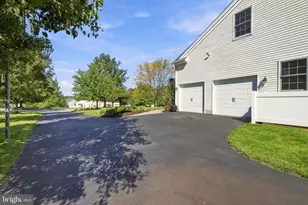 47 Venuti Dr, Aston, PA 19014 - Photo 38